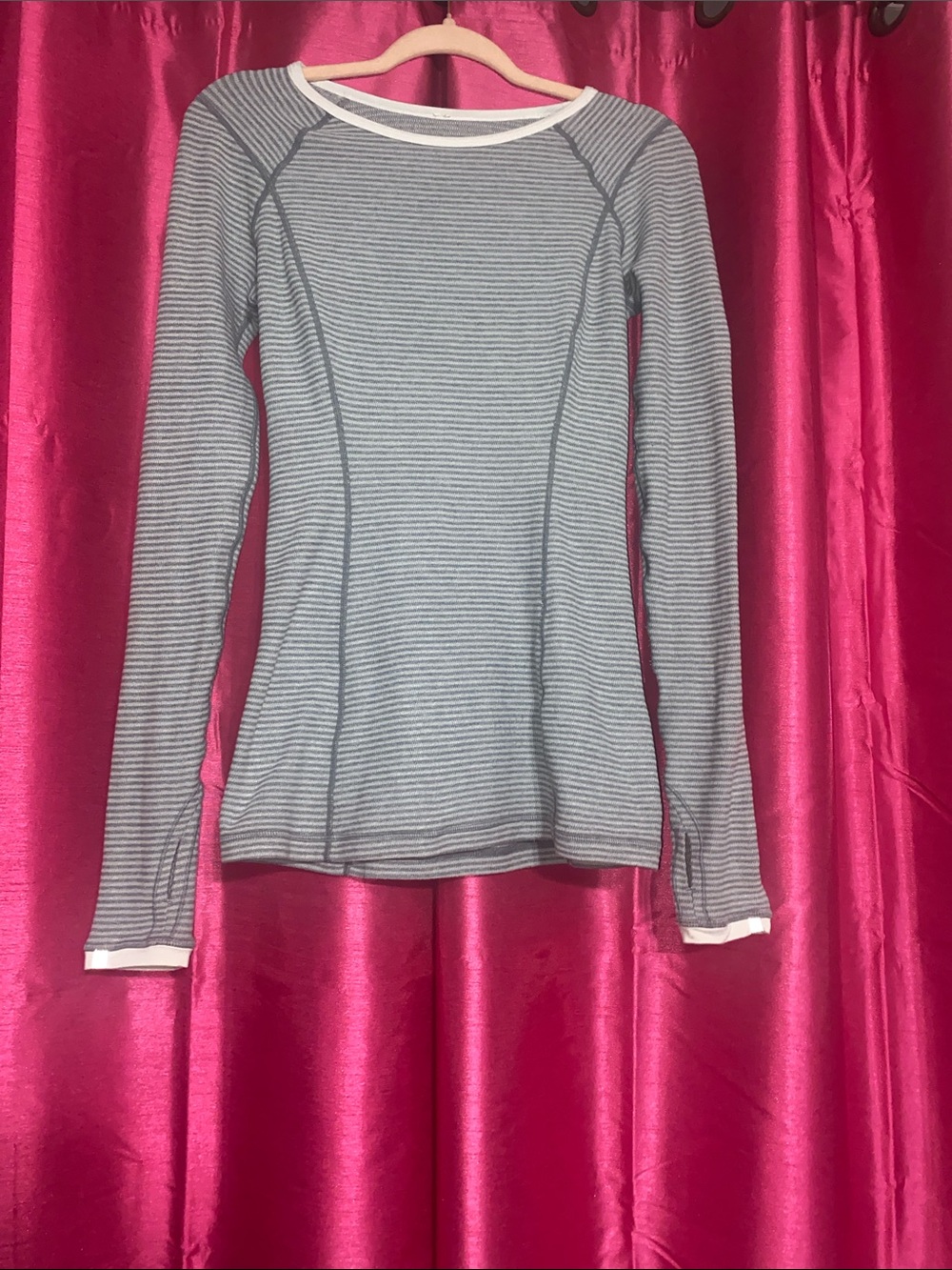Lululemon run turn around striped long sleeve white heather grey